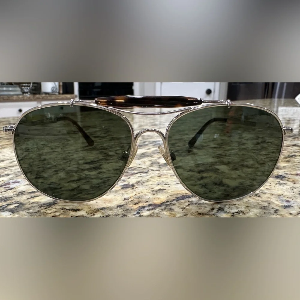 Ralph Lauren Unisex Aviator Pilot Sunglasses PH 3078-P 9001/31, Silver/Green